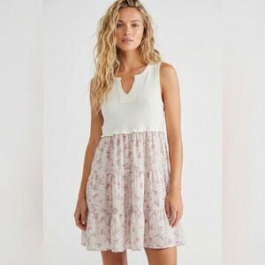 ✨ The Nines Floral Waffle Knit Mini Dress Small Boho Flowy Western Cottagecore